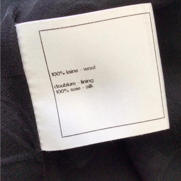 CHANEL Black Crepe Jacket w Rhinestone CC Logo Buttons FR38 (Fits FR36/4US) NWT - Picture 4 of 8